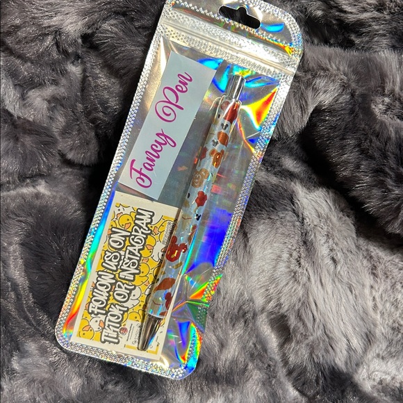 Colorful Disney Patterned Pen - Picture 3 of 3